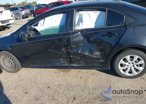 2020 Toyota Corolla Le z USA, uszkodzony, nr VIN JTDEPRAE1LJ063865